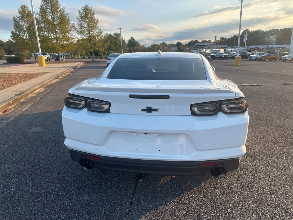 Used 2021 Chevrolet Camaro LT w/ RS Package image 4