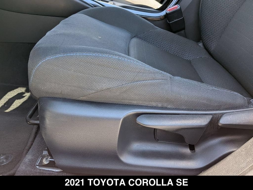 Used 2021 Toyota Corolla SE w/ Carpet Mat Package (TMS) FWD image 15