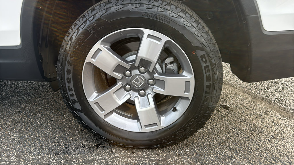 Certified 2025 Honda Ridgeline RTL image 10