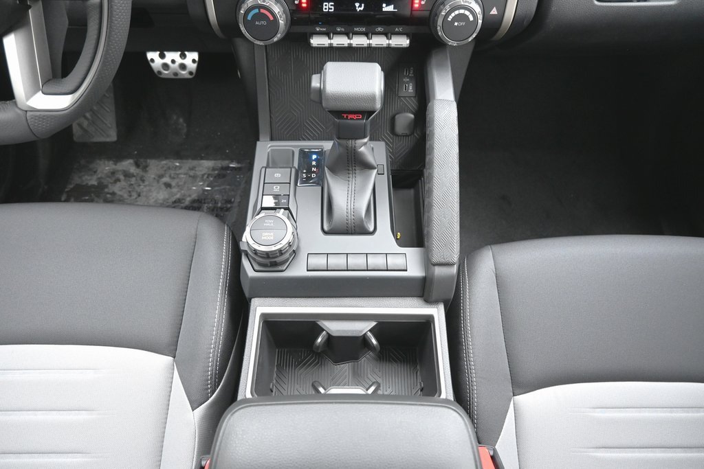New 2024 Toyota Tacoma TRD Sport AWD/4WD image 17