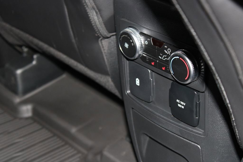 Used 2024 Ford Explorer ST w/ Equipment Group 401A AWD/4WD image 34