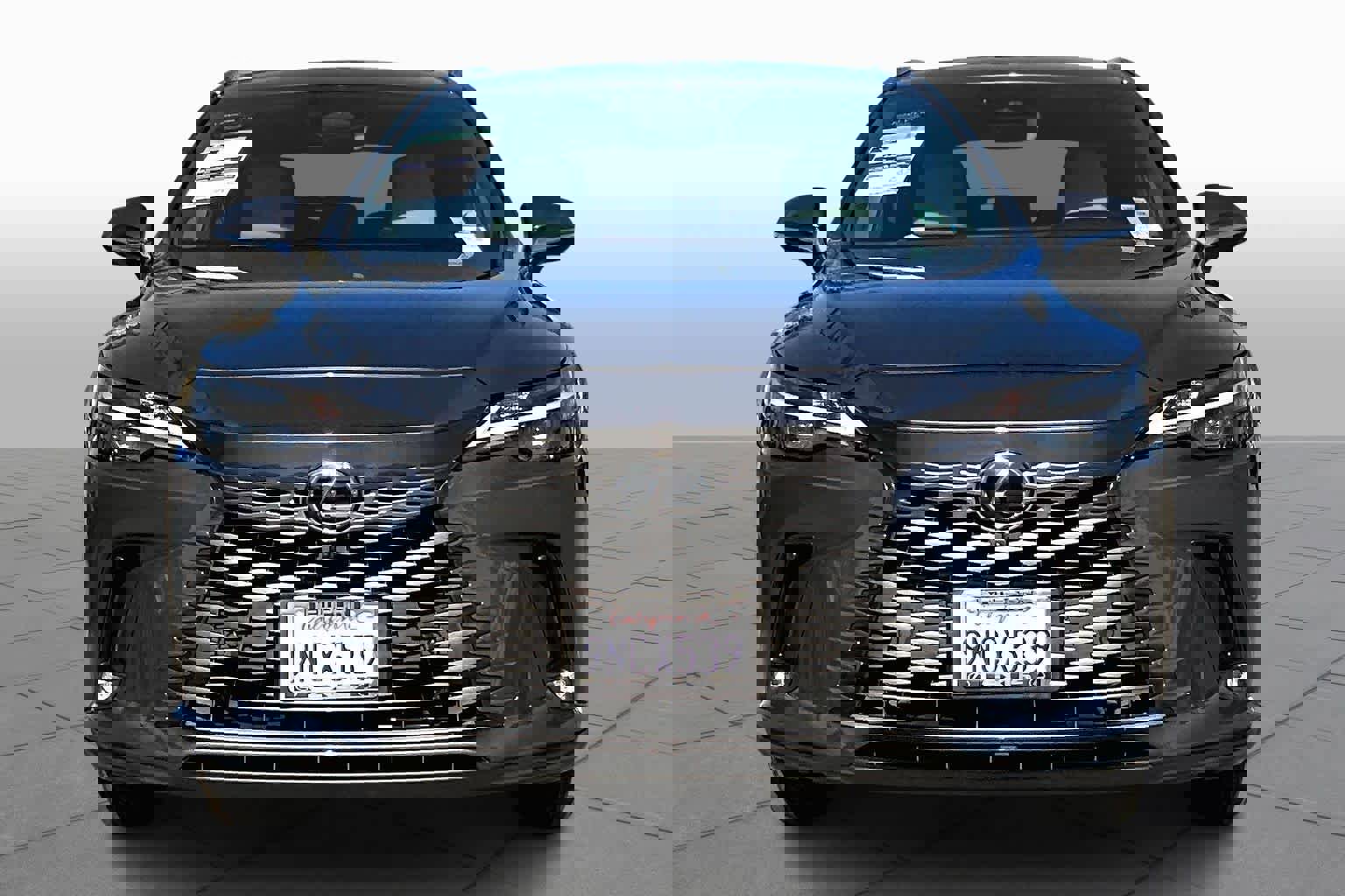 Used 2024 Lexus RX 350 Premium w/ Convenience Package image 3