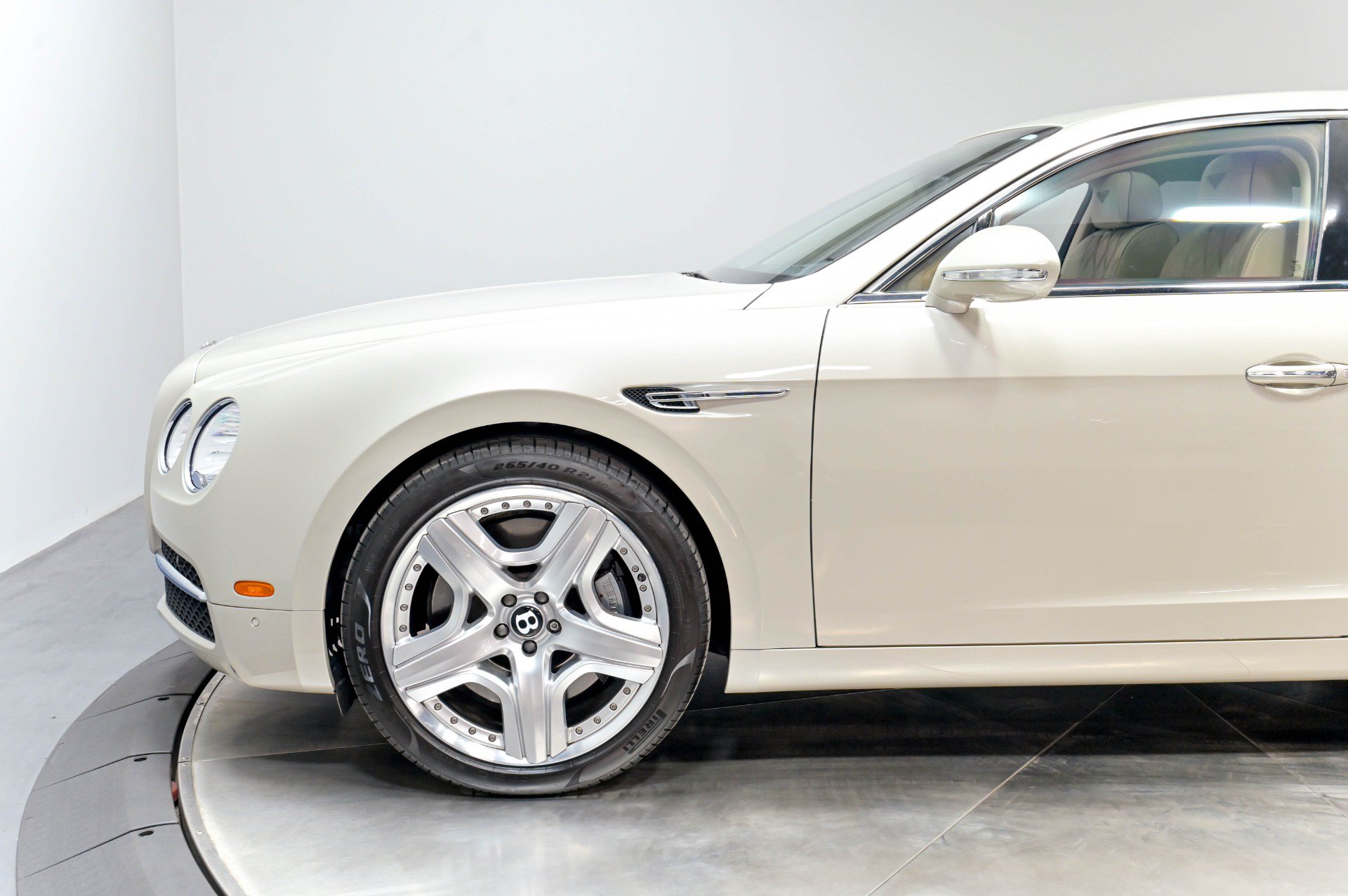 Used 2015 Bentley Flying Spur W12 AWD/4WD image 52