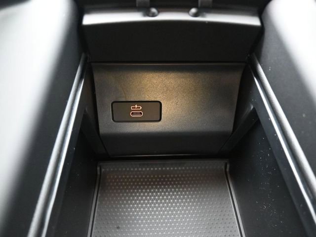 New 2026 BMW X5 sDrive40i w/ Executive Package image 4