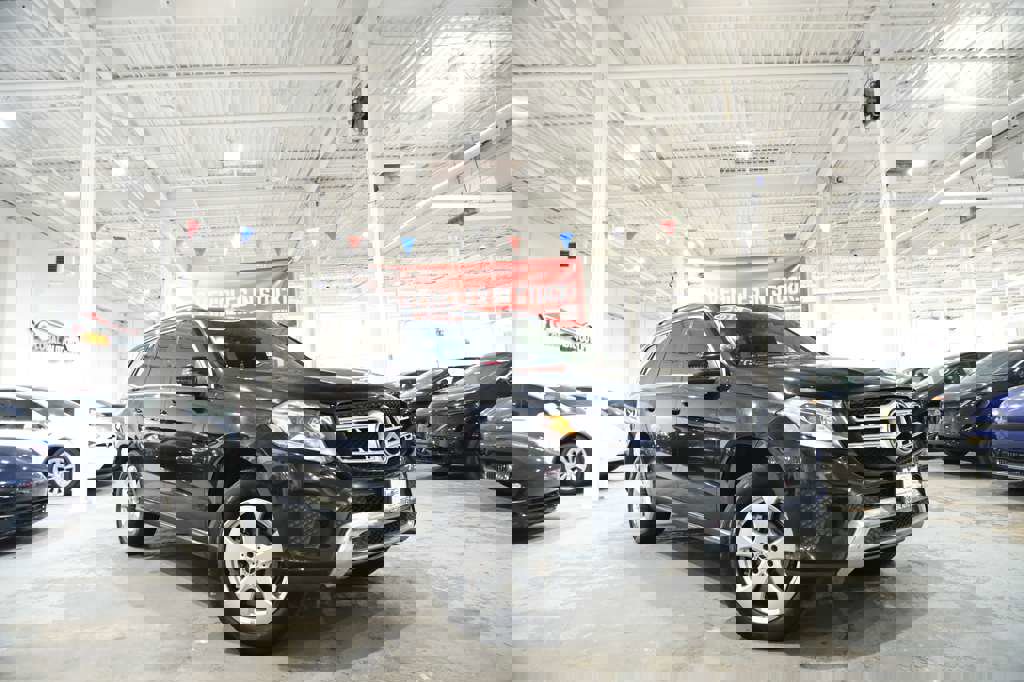 Used 2018 Mercedes-Benz GLS 450 4MATIC w/ Premium Package image 2