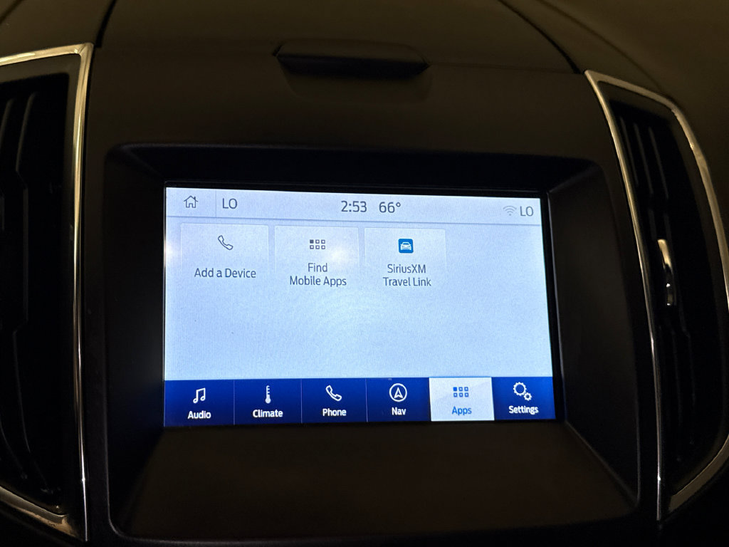 Used 2019 Ford Edge Titanium w/ Equipment Group 301A AWD/4WD image 28