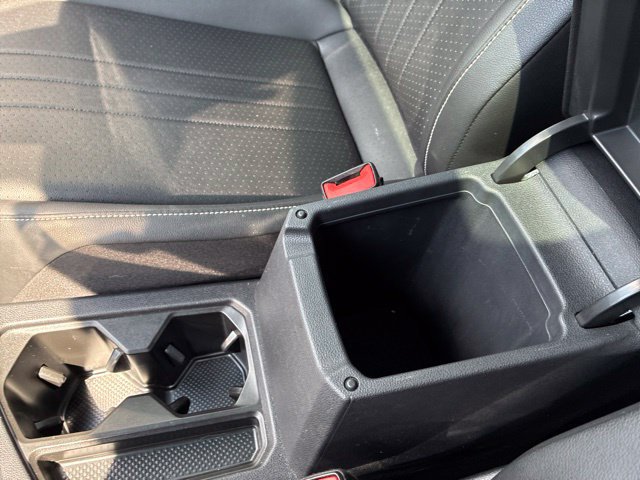 Used 2023 Volkswagen Tiguan SE w/ Panoramic Sunroof Package AWD/4WD image 24