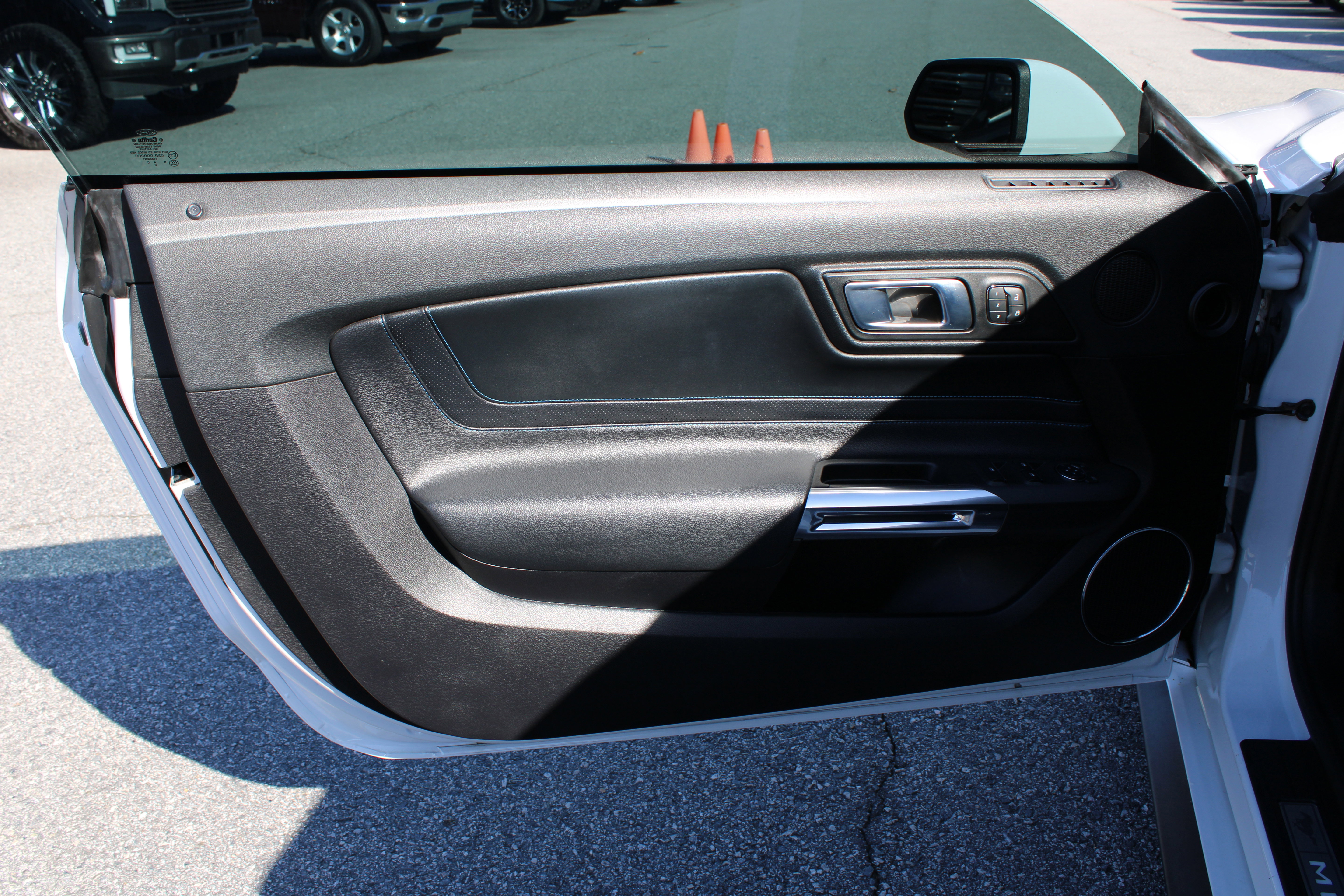 Used 2019 Ford Mustang GT Premium w/ Equipment Group 401A image 14