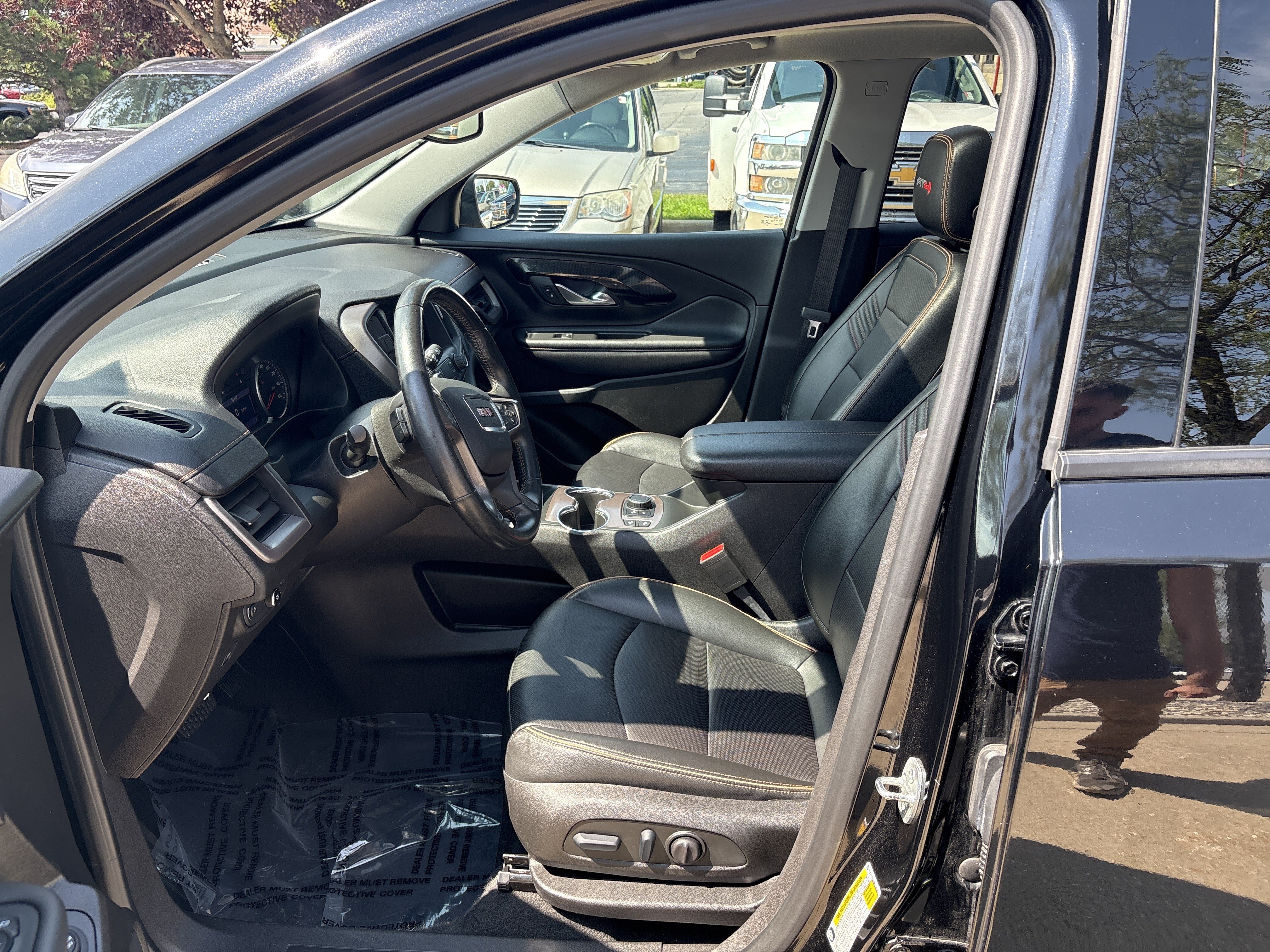 Used 2022 GMC Terrain AT4 AWD/4WD image 11