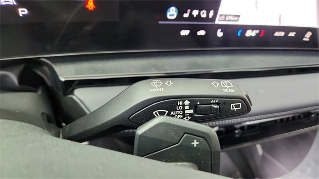 Used 2025 Audi Q6 e-tron Premium w/ Convenience Package image 41