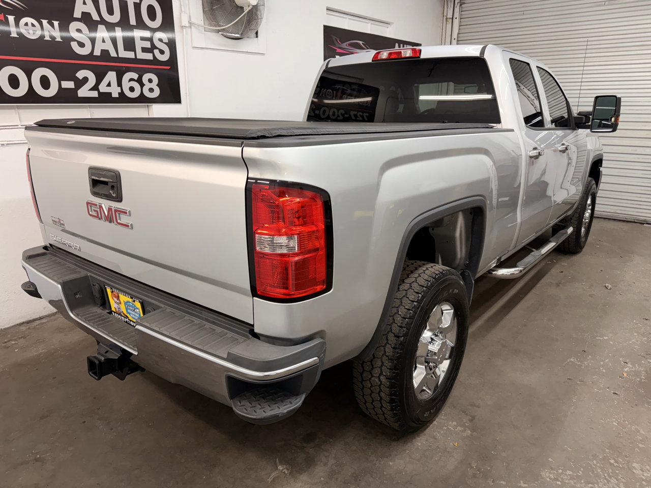 Used 2016 GMC Sierra 2500 2WD Double Cab w/ Sierra Convenience Package image 3