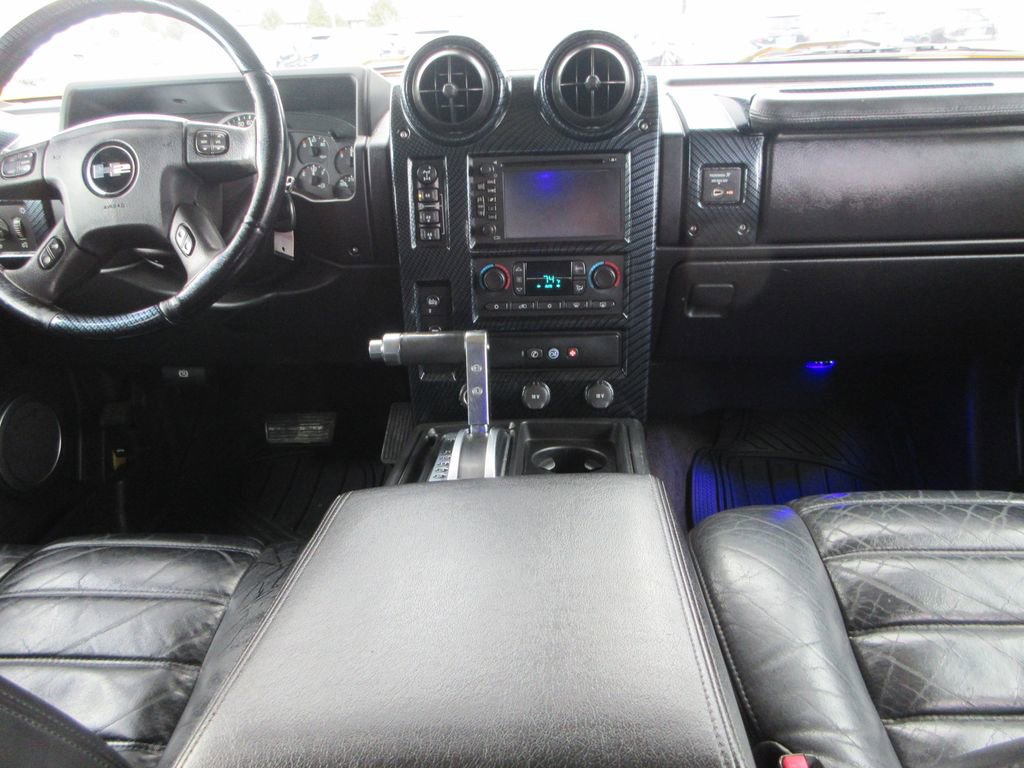 Used 2007 HUMMER H2 image 16