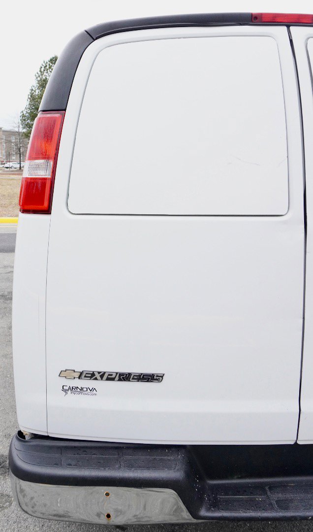 Used 2019 Chevrolet Express 2500 w/ Driver Convenience Package image 44