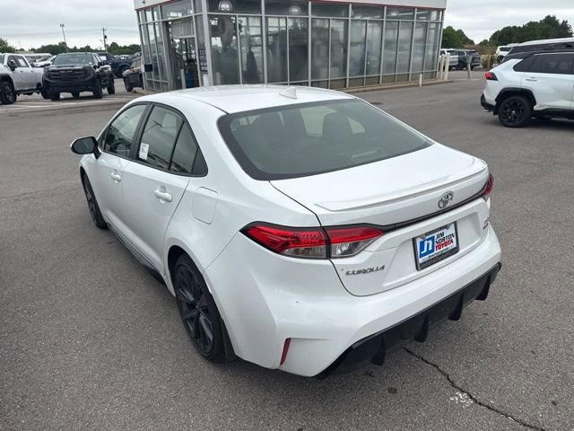 Used 2026 Toyota Corolla SE w/ SE Premium Package FWD image 6