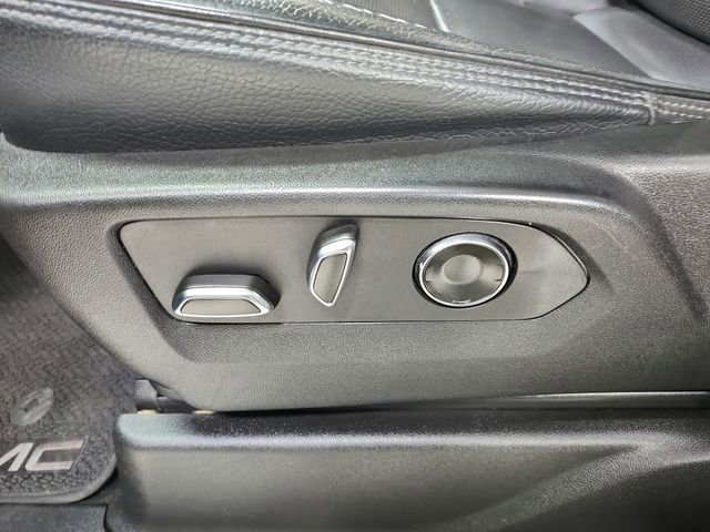 Used 2023 GMC Yukon Denali image 20