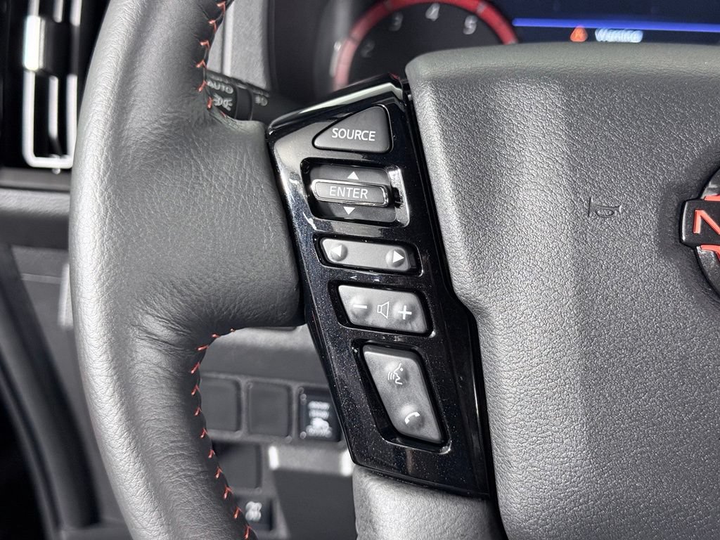 Certified 2026 Nissan Frontier PRO-4X w/ Pro-4x Convenience Package AWD/4WD image 13