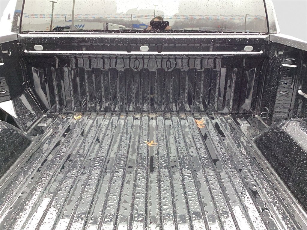 New 2026 Chevrolet Silverado 1500 LT image 19