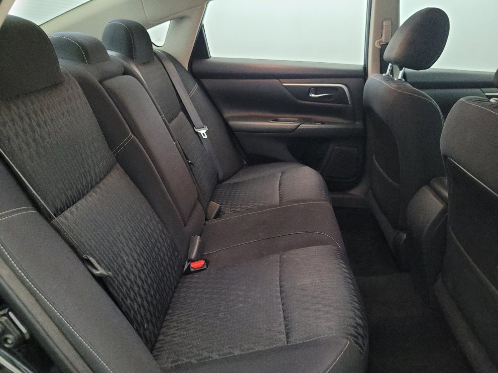 Used 2018 Nissan Altima 2.5 SV FWD image 19