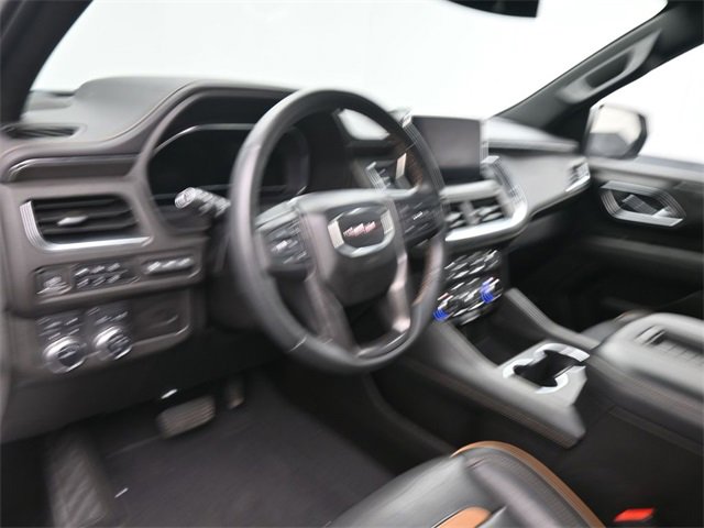 Used 2023 GMC Yukon AT4 w/ AT4 Premium Package image 31