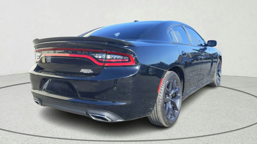 Used 2022 Dodge Charger SXT w/ Blacktop Package image 6