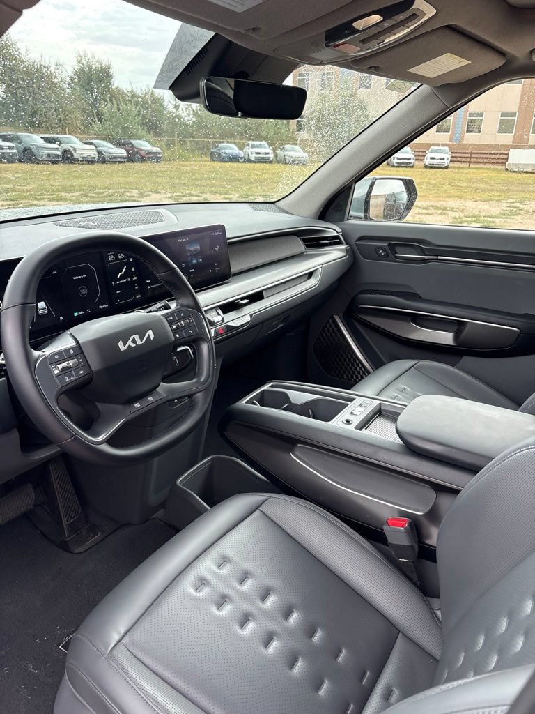 Certified 2024 Kia EV9 Wind AWD/4WD image 9
