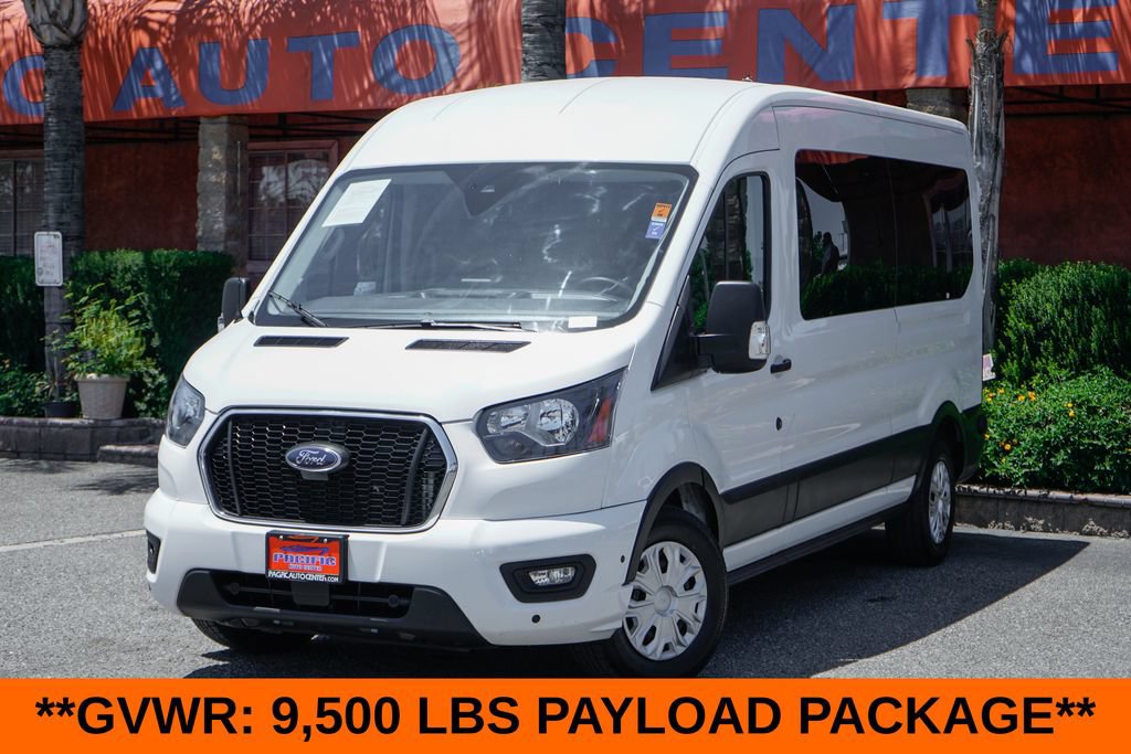 Used 2024 Ford Transit 350 XLT RWD image 4