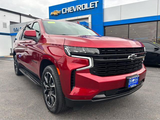 Used 2023 Chevrolet Suburban RST w/ Luxury Package AWD/4WD image 16