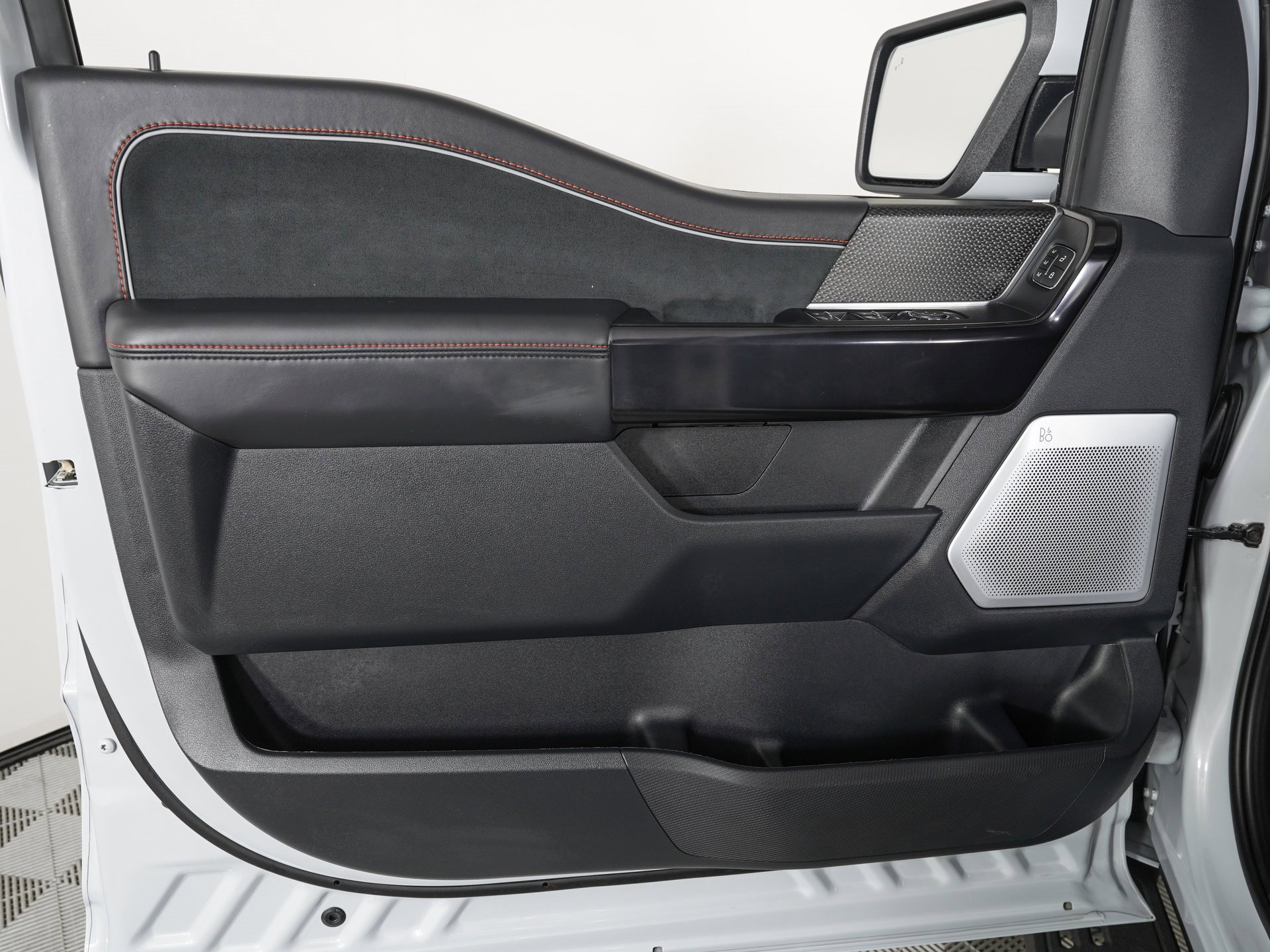 Used 2025 Ford F150 Raptor w/ Equipment Group 803A Raptor R image 16