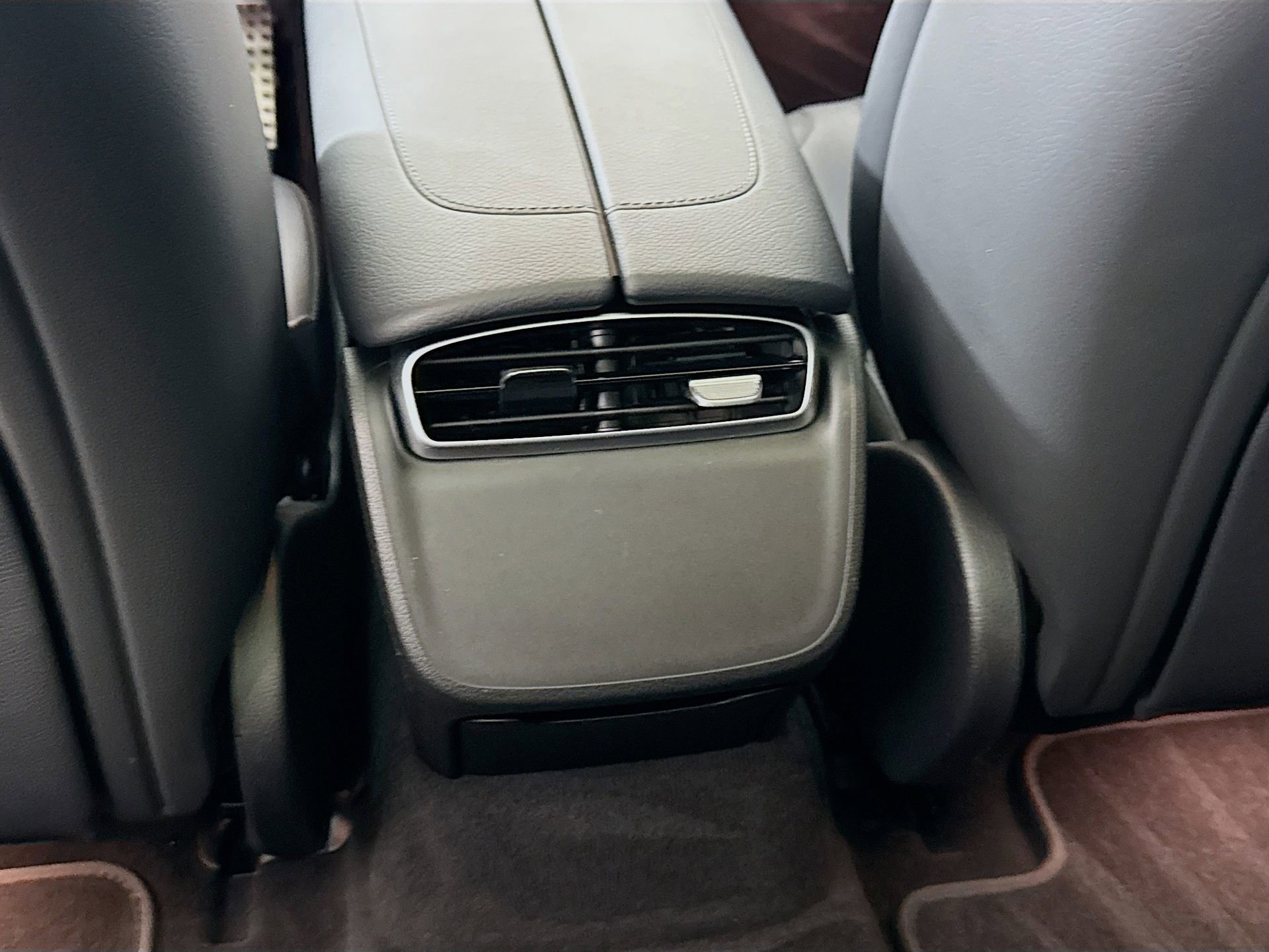 Certified 2023 Mercedes-Benz EQE AMG 4MATIC Sedan image 28