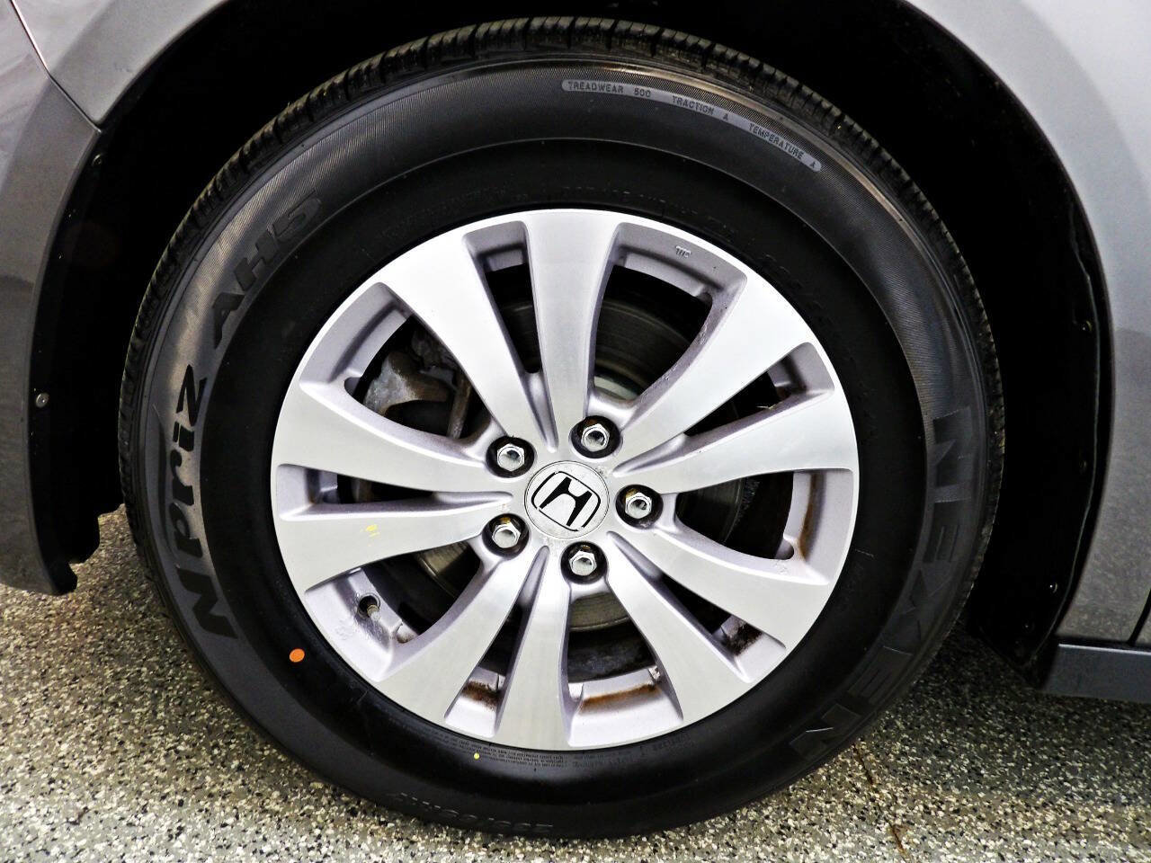 Used 2015 Honda Odyssey EX-L image 19