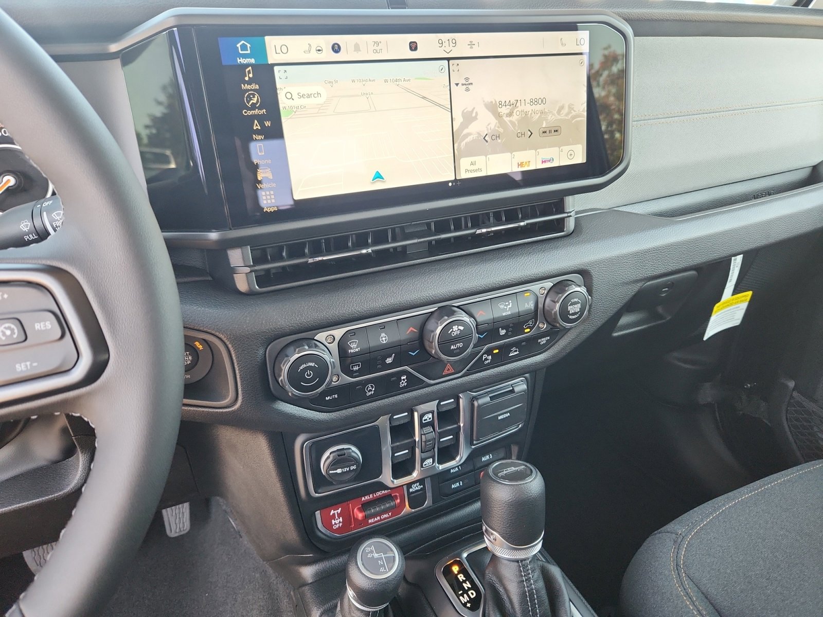 New 2025 Jeep Gladiator Willys AWD/4WD image 13