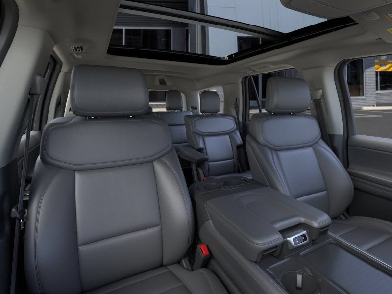 New 2026 Ford Expedition Active AWD/4WD image 10