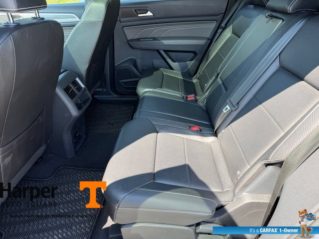 Used 2023 Volkswagen Atlas Cross Sport SE w/ Panoramic Sunroof Package FWD image 10
