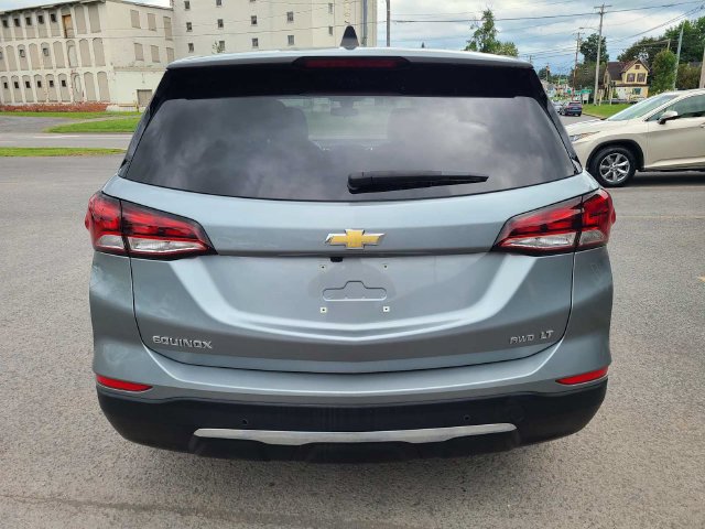 Used 2024 Chevrolet Equinox LT AWD/4WD image 9