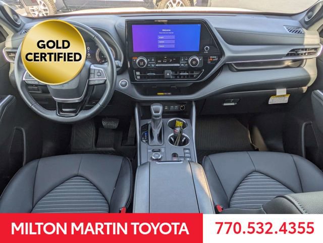 Certified 2025 Toyota Highlander XSE AWD/4WD image 14