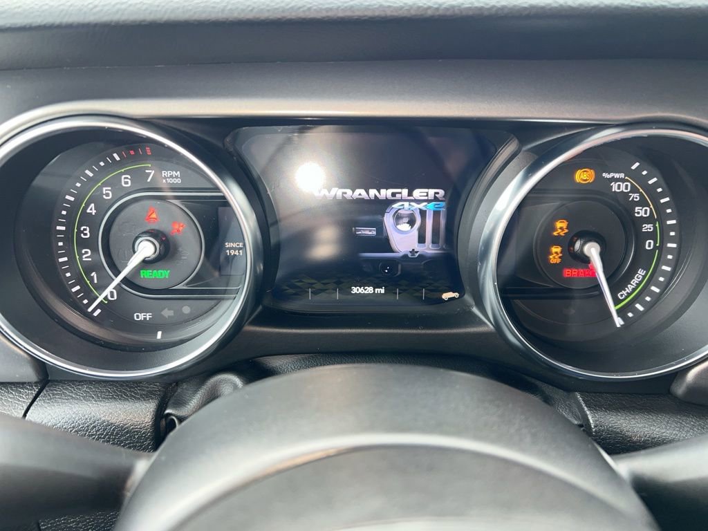 Used 2023 Jeep Wrangler Unlimited image 9