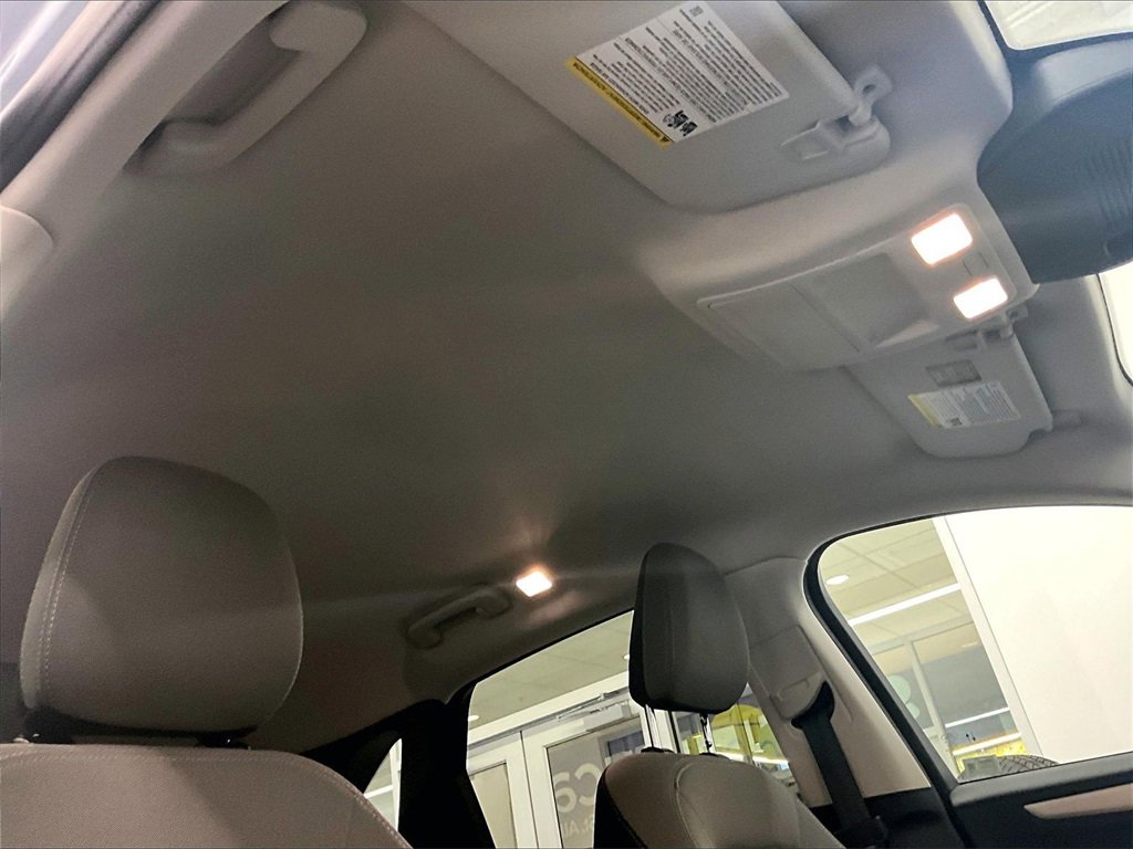 Used 2022 Ford Escape SE w/ Convenience Package image 22