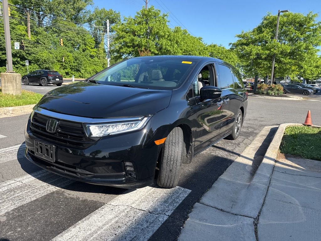 Used 2022 Honda Odyssey Elite image 3