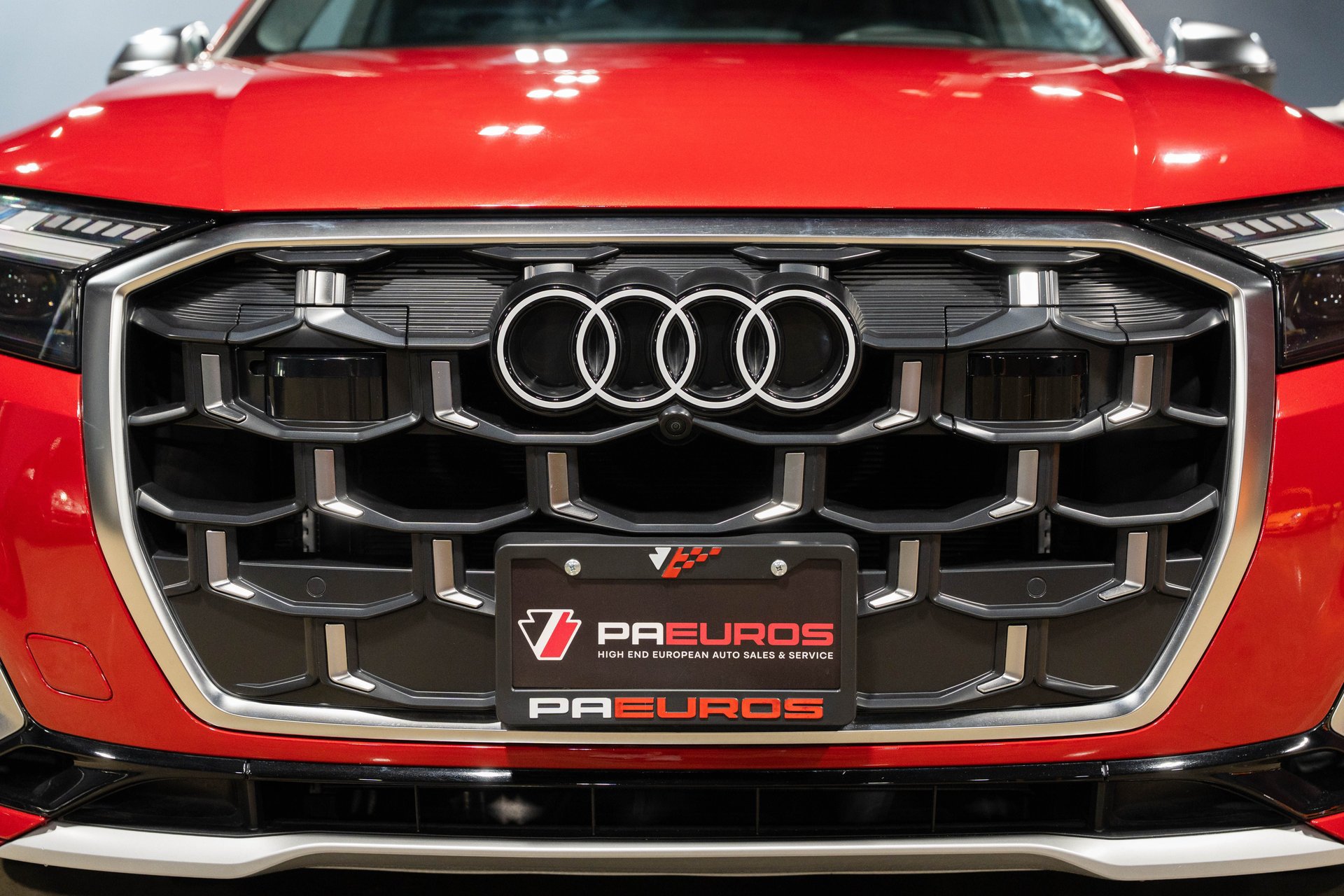 Used 2025 Audi SQ7 Prestige w/ Prestige Package AWD/4WD image 23