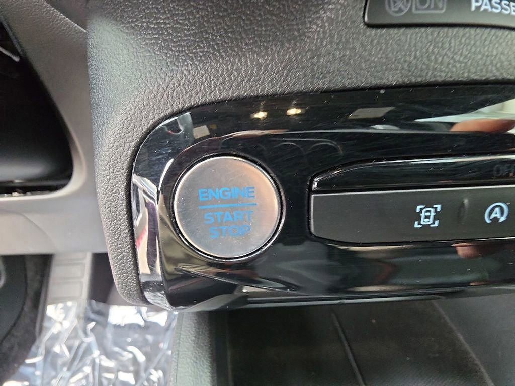 Used 2024 Ford Escape ST-Line Select w/ Tech Pack #1 AWD/4WD image 15