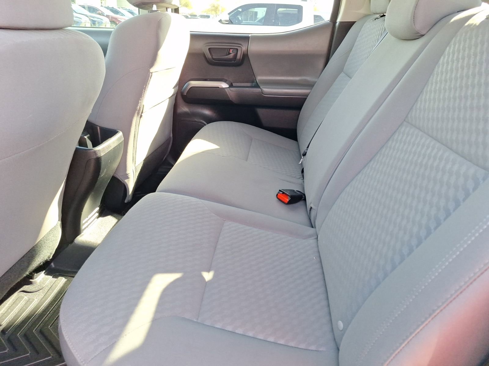 Used 2022 Toyota Tacoma SR5 image 32