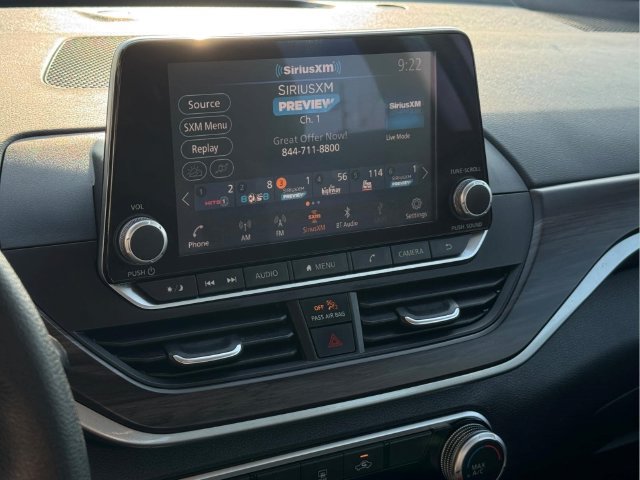 Used 2025 Nissan Altima 2.5 SV FWD image 20