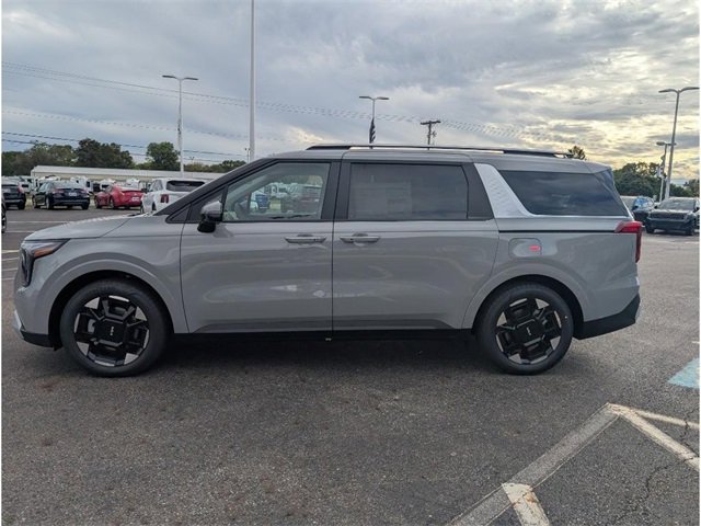 New 2026 Kia Carnival EX image 4