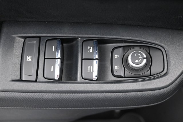 Used 2025 Subaru Forester Touring w/ Popular Package - Touring AWD/4WD image 14