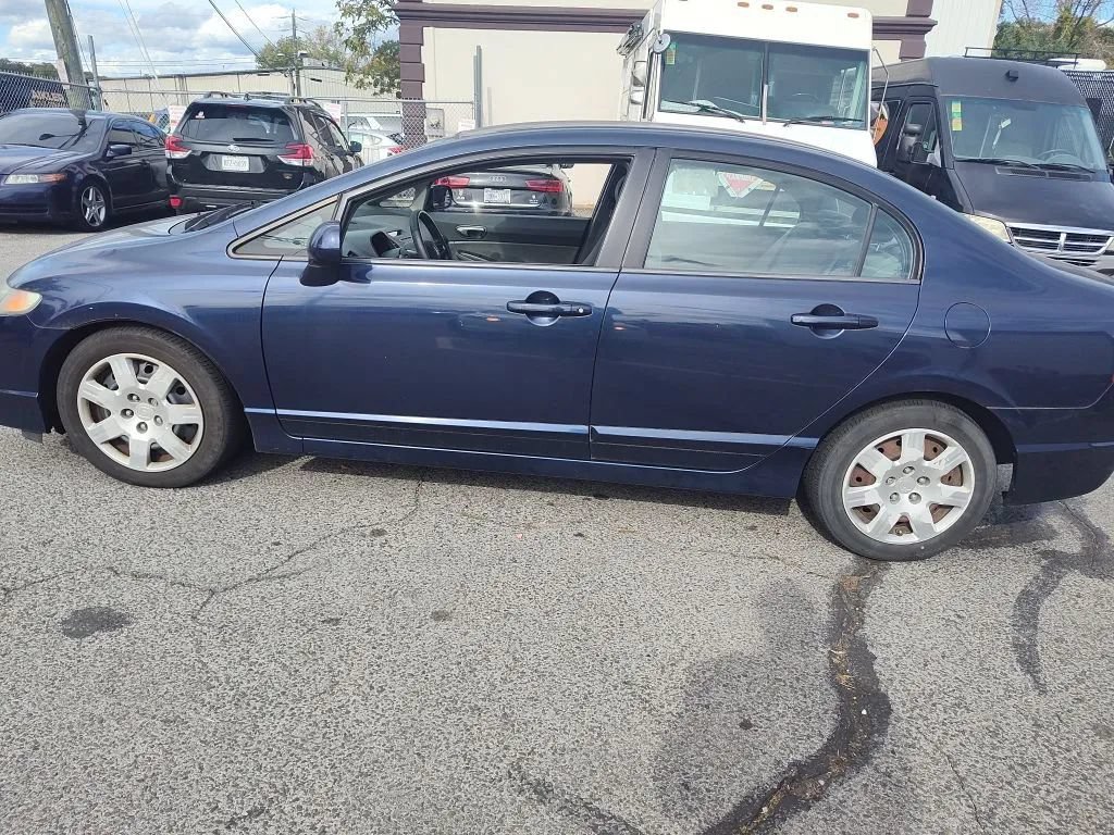 Used 2010 Honda Civic LX image 6