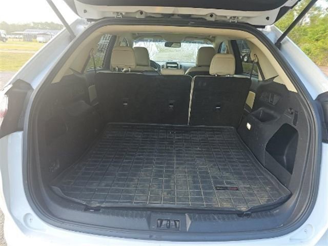 Used 2023 Ford Edge SEL AWD/4WD image 7