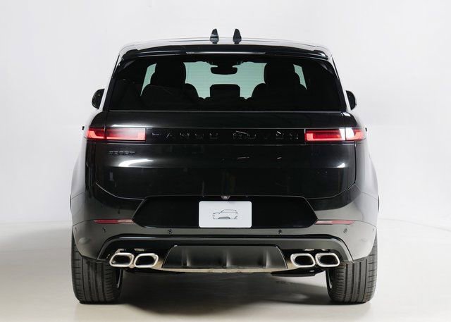 Used 2025 Land Rover Range Rover Sport Dynamic SE image 7