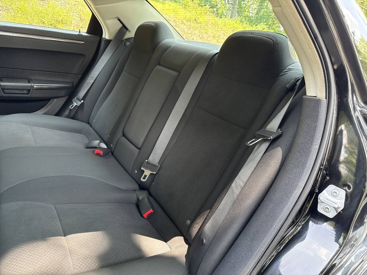 Used 2009 Chrysler 300 LX RWD image 16