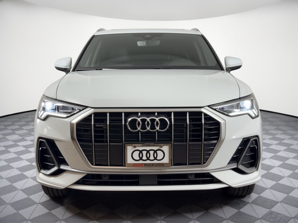 Certified 2025 Audi Q3 2.0T Premium w/ Convenience Package AWD/4WD image 6