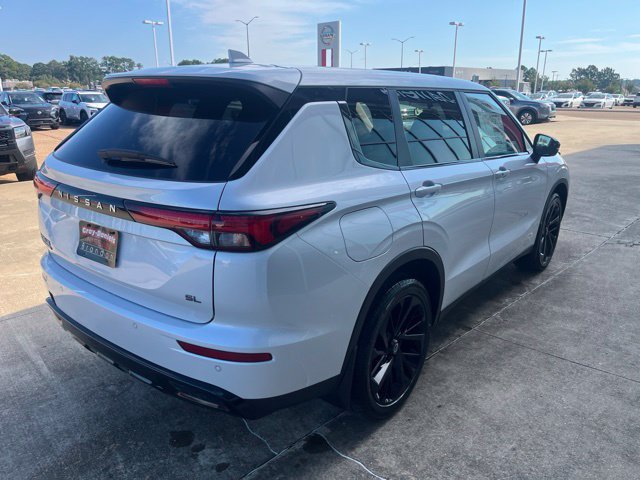 New 2026 Nissan Rogue SL AWD/4WD image 4